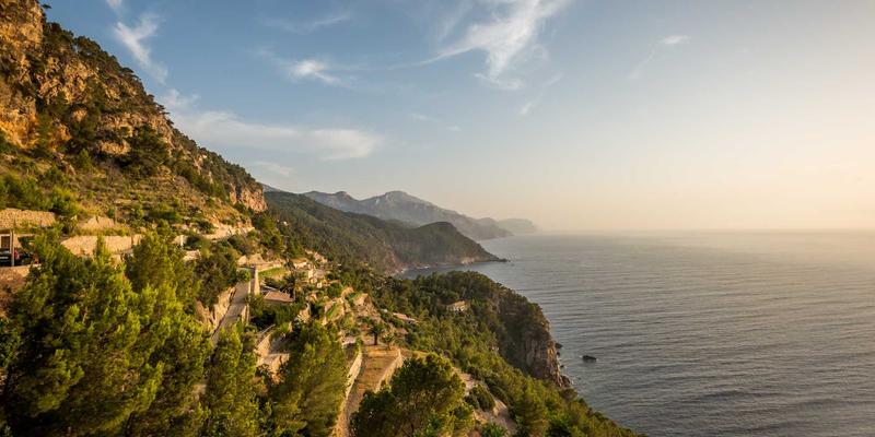 TSN:工业自动化的“时间守护者”——如何实现确定性低延迟通信的革命